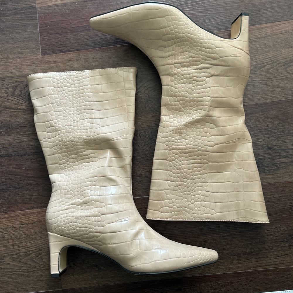 4th + Reckless mid-calf faux leather/croc boots, women’s size 10